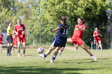 Bild 97 - wBJ Hamburger SV - Hertha BSC : Ergebnis: 5:2
